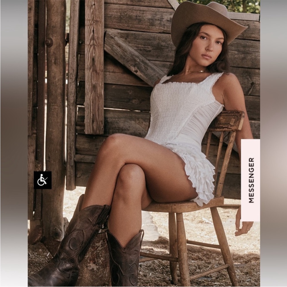 House of CB Catalina White corset - Picture 7 of 16